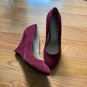 Nine West red suede wedges
